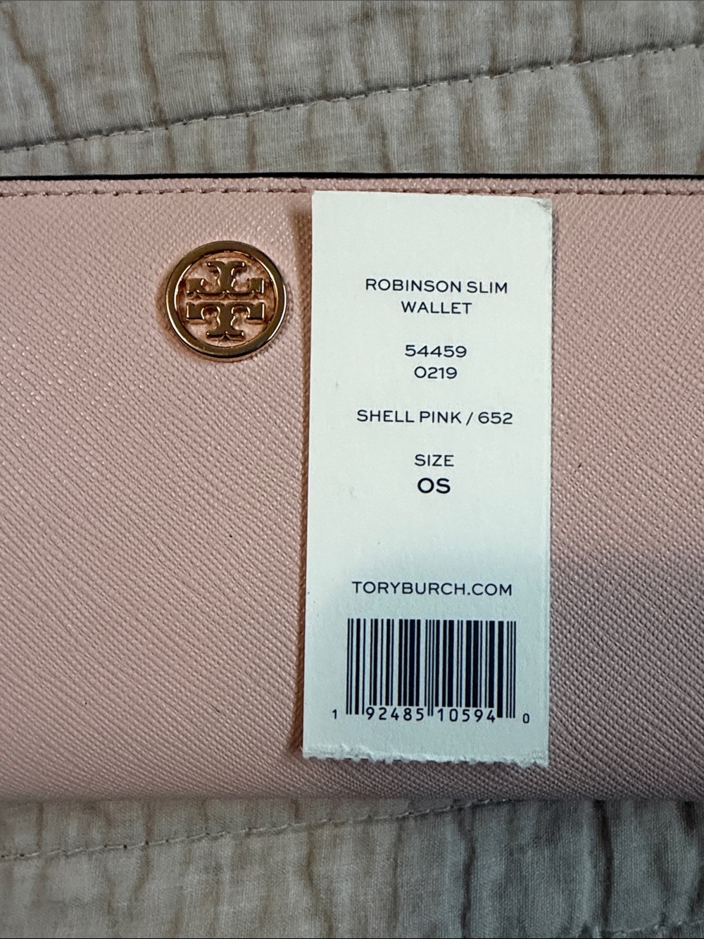 Tory Burch Shell Pink Leather Robinson Slim Wallet with Gold Logo - Picture 4 of 4